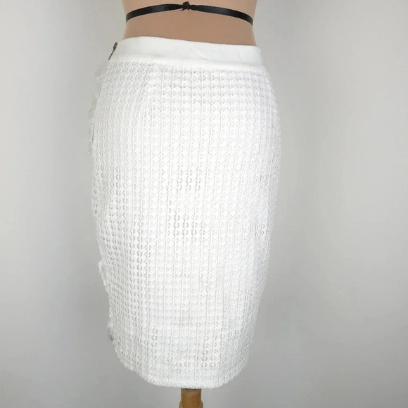 English Factory Skirt Fringe Eyelet S - Picture 3 of 13